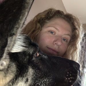 Meet your Posher, Libby